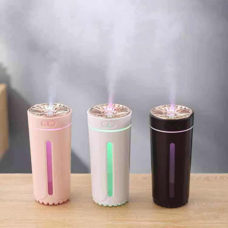 Máy xông tinh dầu ô tô Đèn led sạc pin